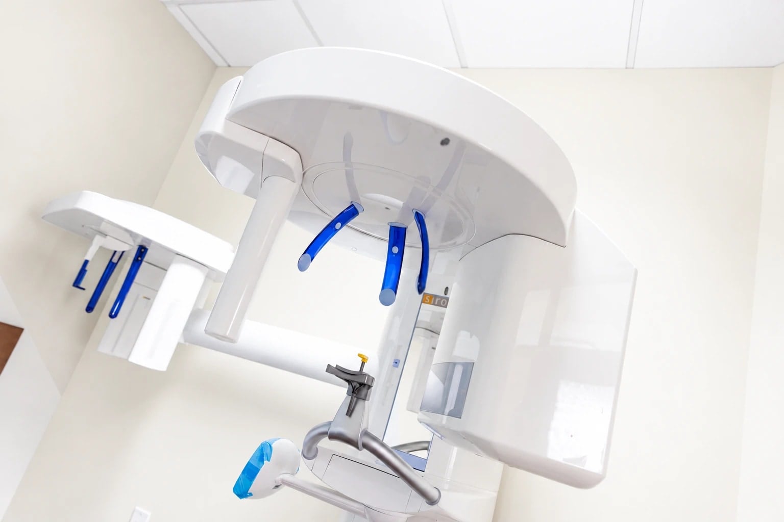 L'appareil de radiographie panoramique, vu de près